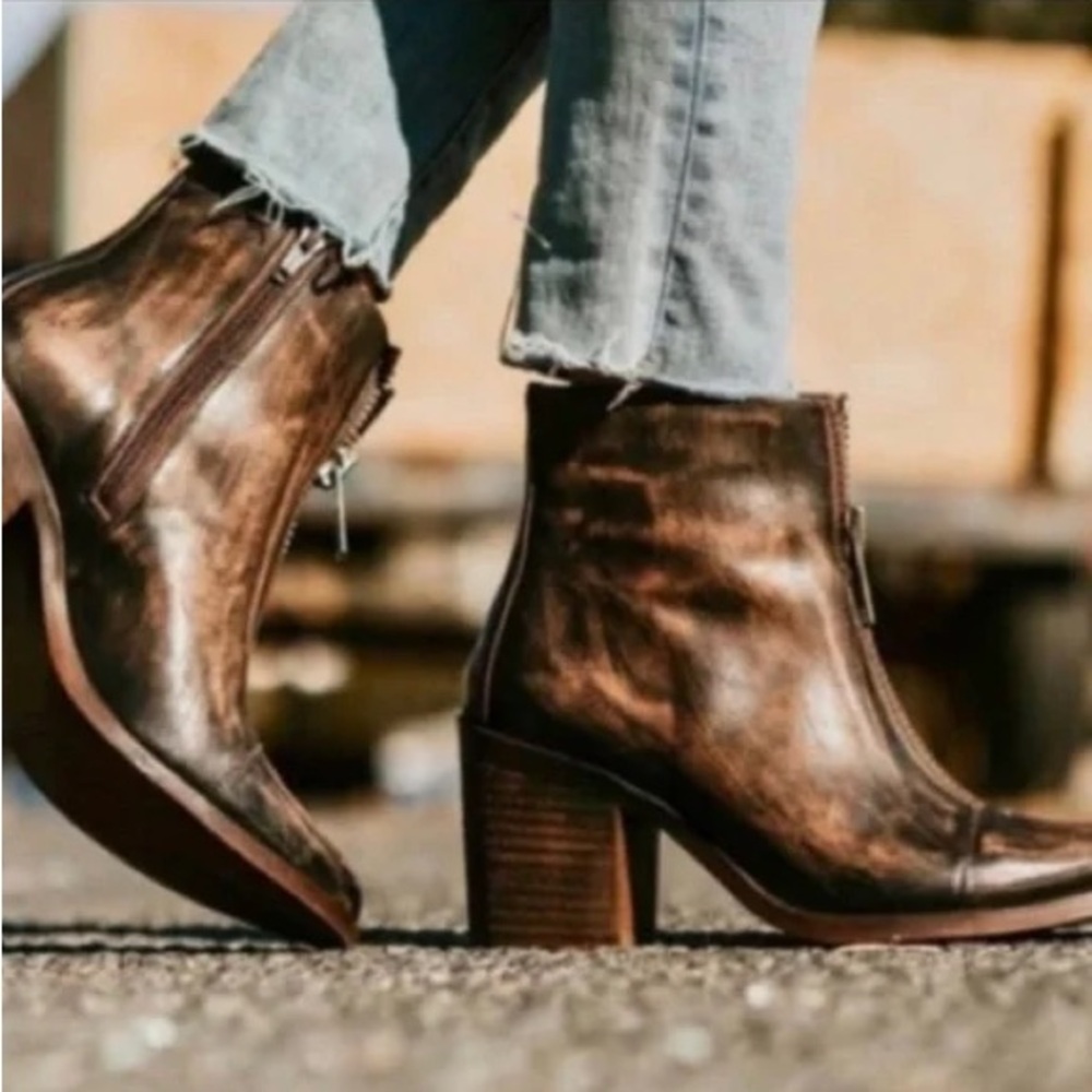Freebird Claire Leather Booties